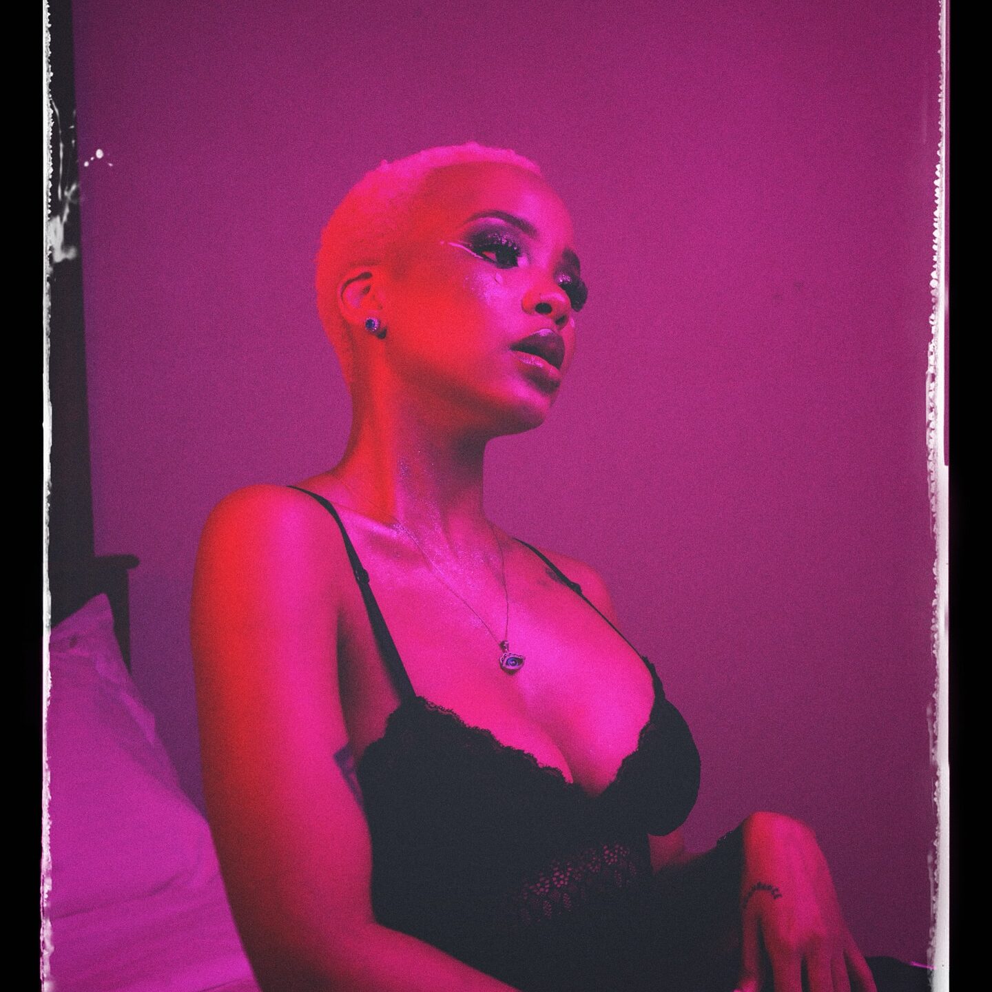 Rollercoaster – Ceee ft. Davon