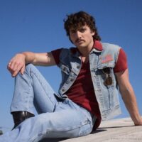 Young American Heart – Benson Boone